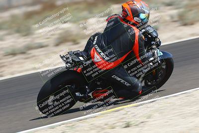 media/Sep-21-2025-TrackDaz (Sun) [[277c75b276]]/B Group/1220pm (Turn 2)/